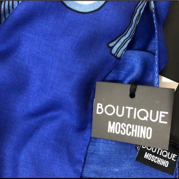 NWT 🔥MOSCHINO🔥 Boutique Moschino Large Stripe Scarf - Picture 4 of 8